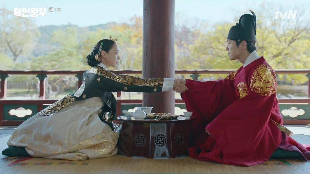 ilustrasi percakapan dari cuplikan drama Korea Mr. Queen (Dok. tvN via dramabeans.com)