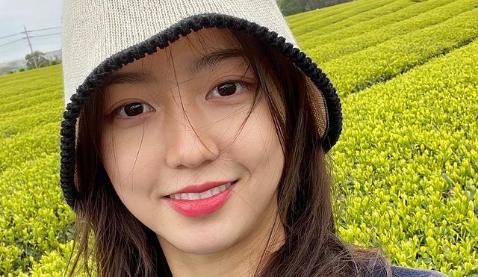 Comeback di Film, 9 Potret Terbaru Kim Hyun Soo yang Kian Menawan