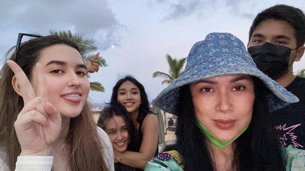 Titi DJ bersama anak-anaknya (instagram.com/ti2dj)