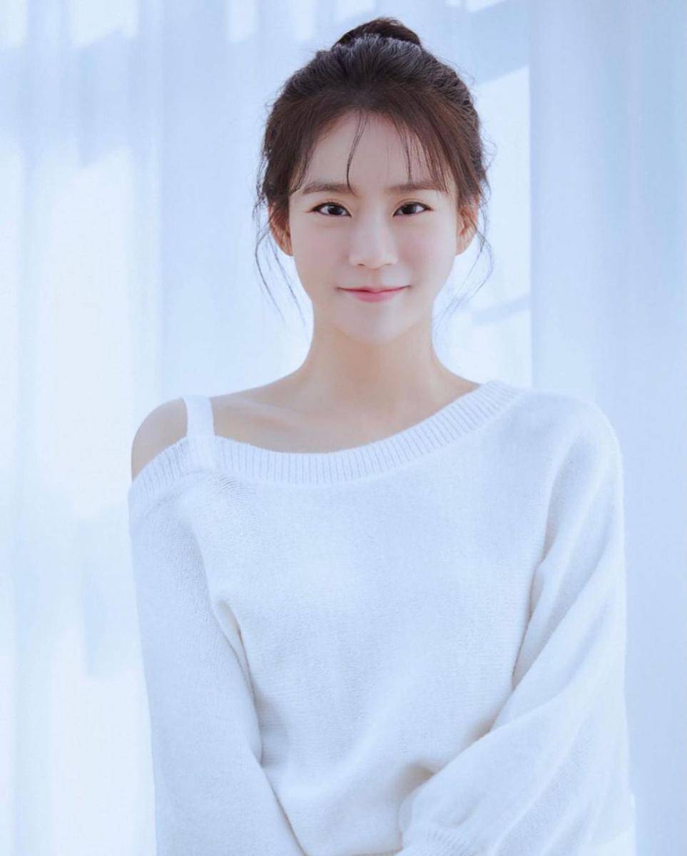Han Seung Yeon (instagram.com/yg_stage)