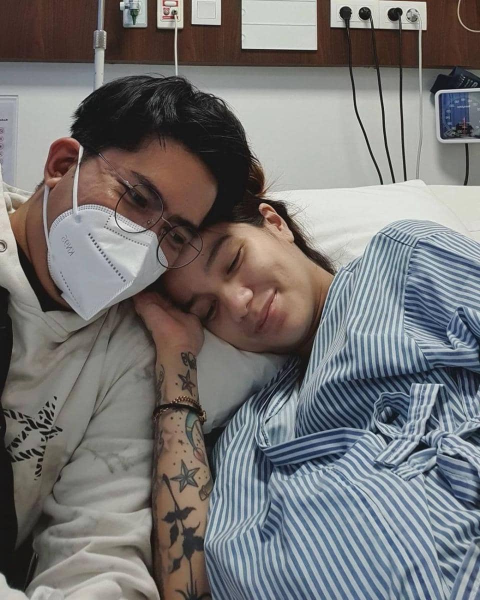 Sheila Marcia dan suami (instagram.com/itssheilamj)