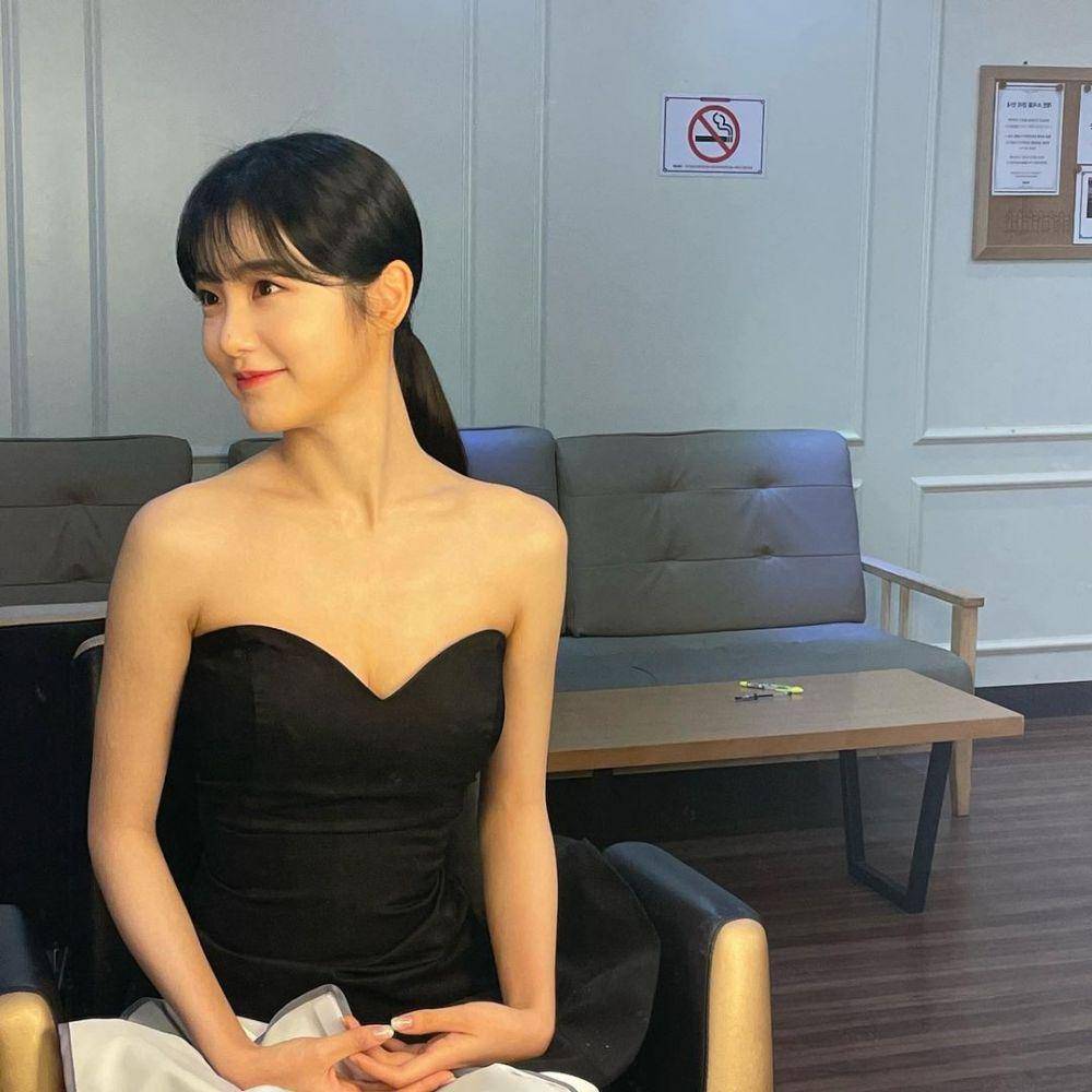 Shin Ye Eun (instagram.com/__shinyeeun)