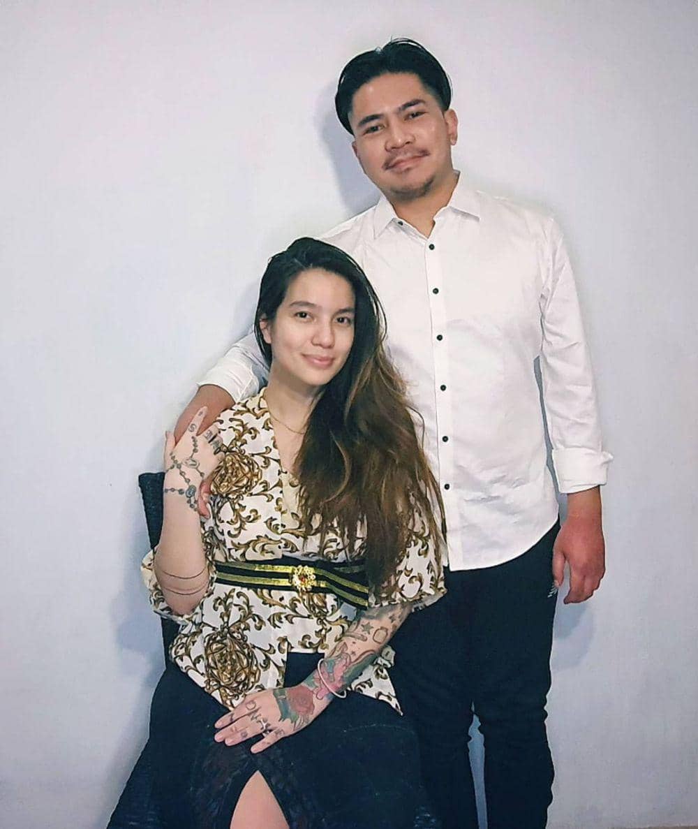 Sheila Marcia dan suami (instagram.com/itssheilamj)