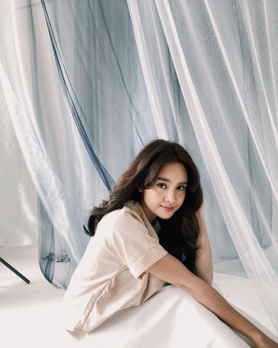 Michelle Ziudith (instagram.com/michelleziu)