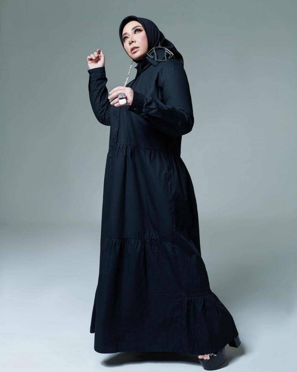 Melly Goeslaw (Instagram.com/melly_goeslaw/)