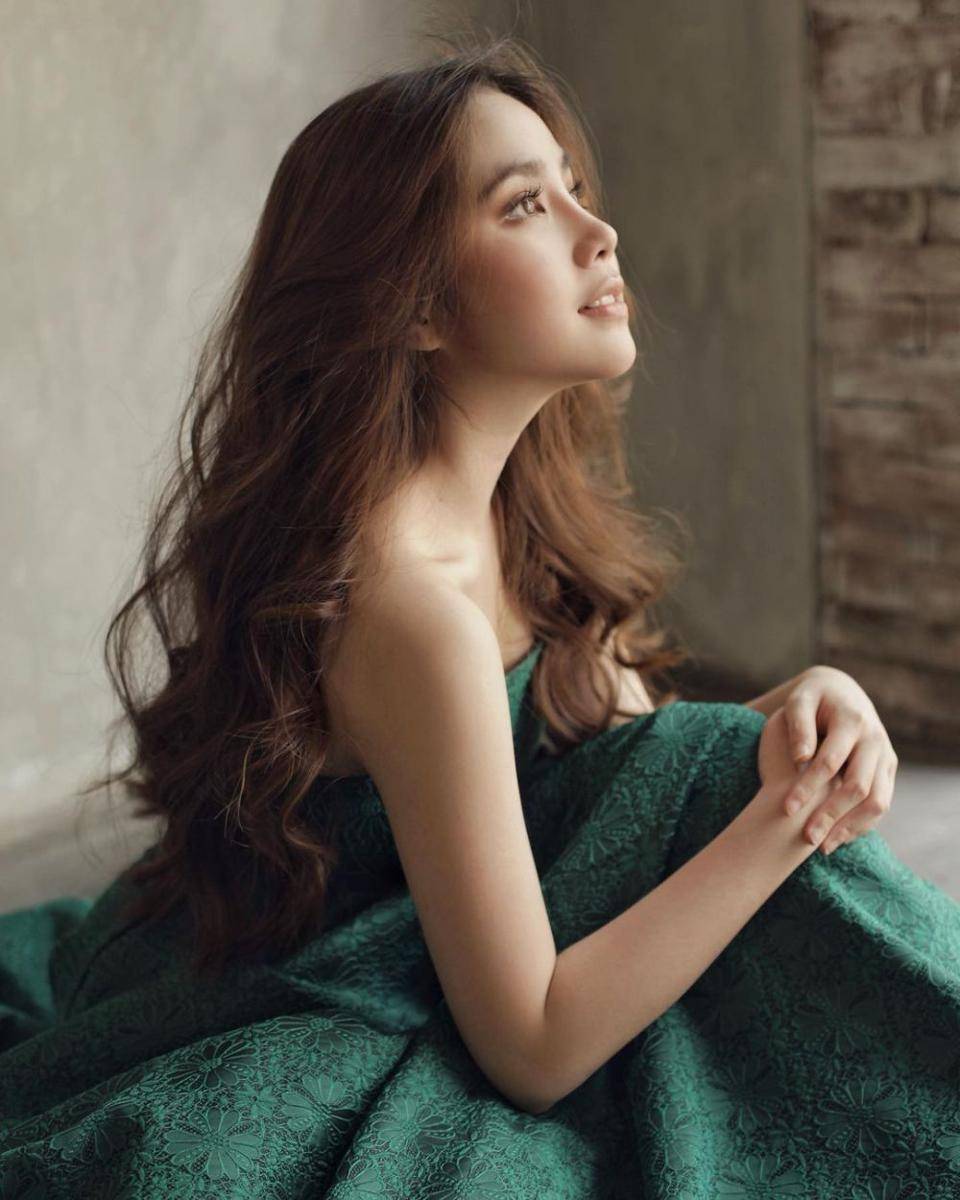 potret Agatha Chelsea (Instagram.com/agatha_chelsea)