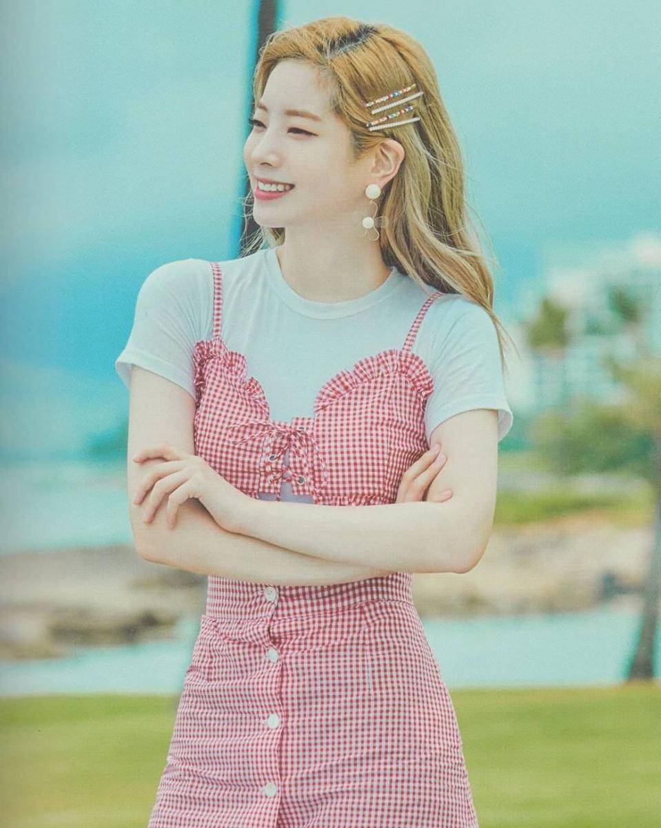 Dahyun TWICE (instagram.com/dahyun__twice)