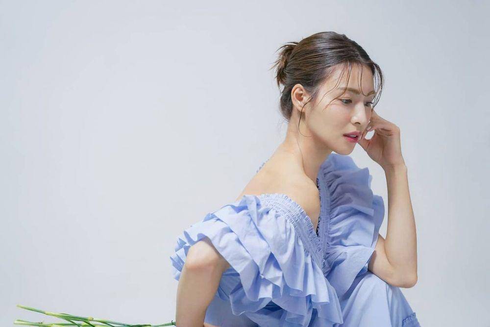 Kim Jung Hwa (instagram.com/junghwa_jjung)