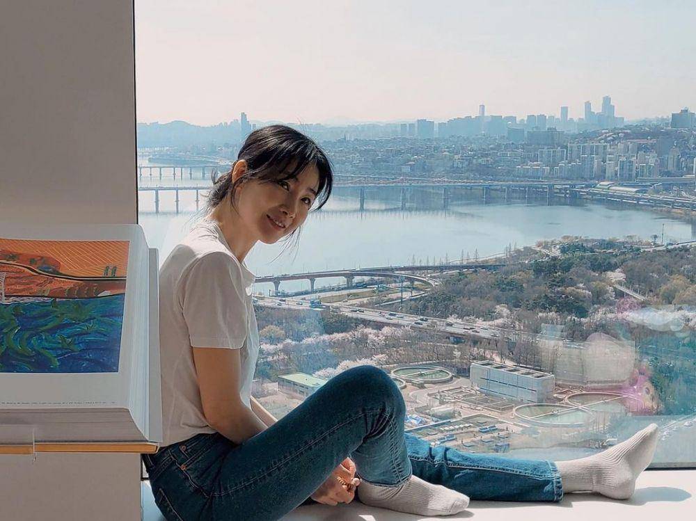 Cha Ji Woo (instagram.com/choijivvoo)