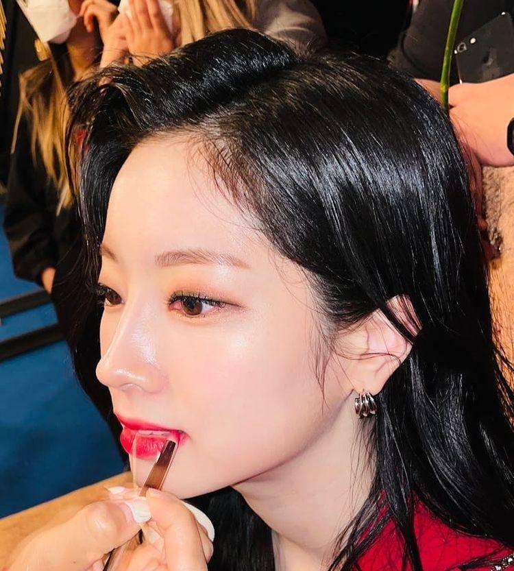 Dahyun TWICE (www.instagram.com/twicetagram)