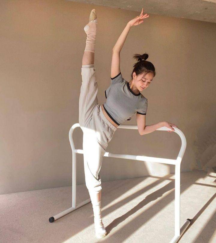 Son Yeon Jae (instagram.com/yeonjae.son)