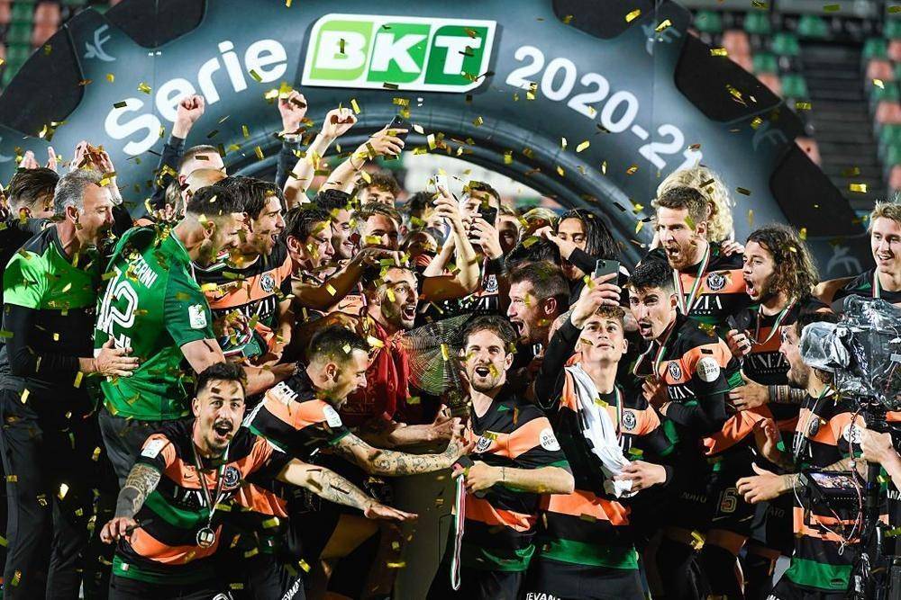 Venezia promosi ke Serie A. (eurosport.com).