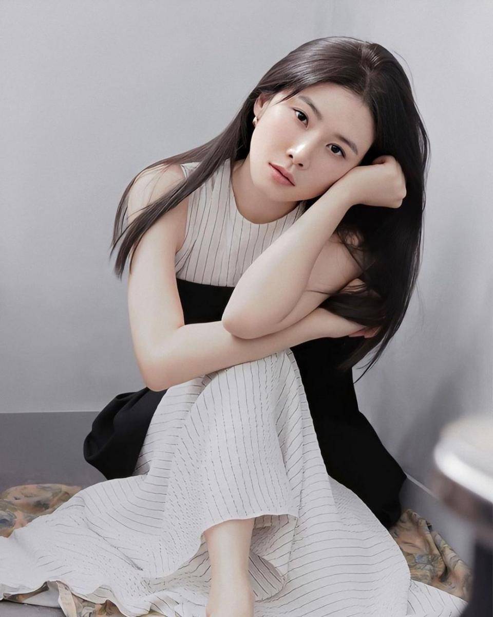 Lee Bo Young (instagram.com/leeboyounglafe_th)