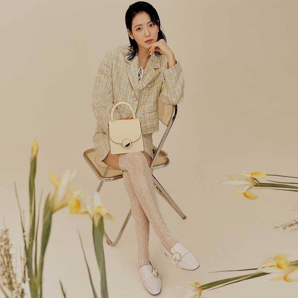 Shin Ye Eun (instagram.com/__shinyeeun)