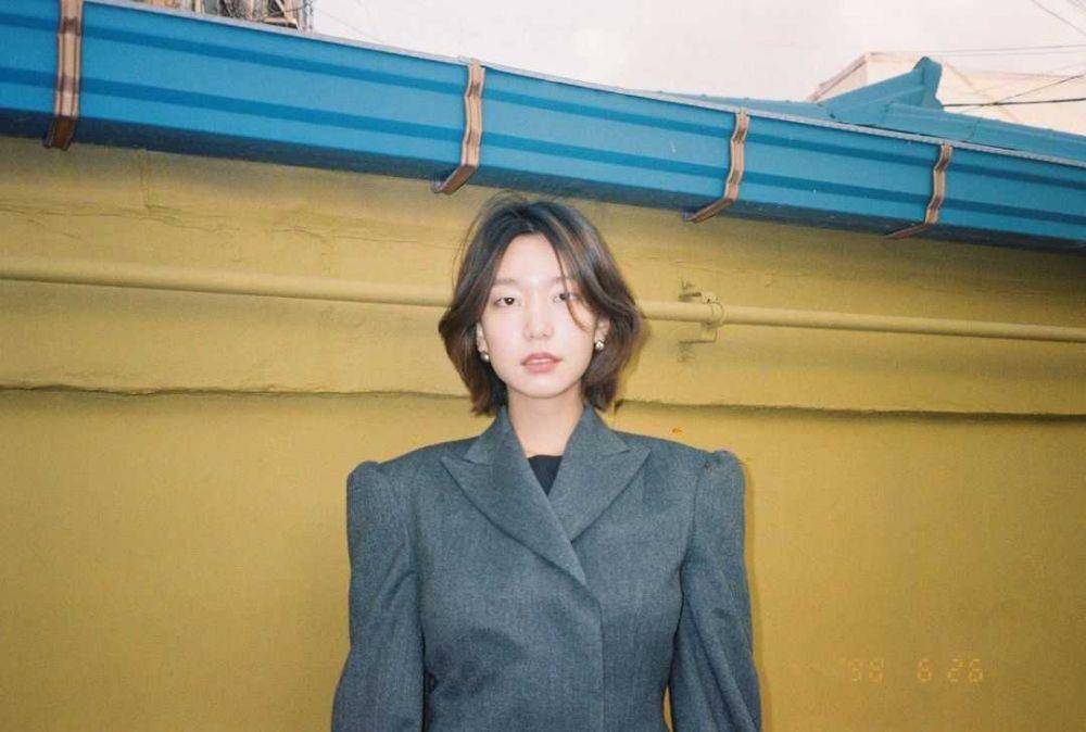 Lee Ho Jung (instagram.com/holly608)