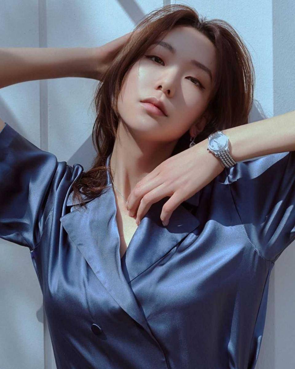 Lee Ho Jung (instagram.com/holly608)