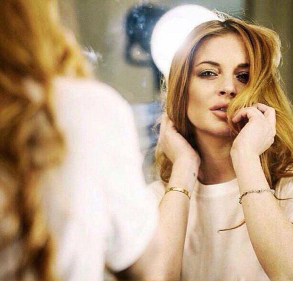 Potret menawan Lindsay Lohan. (Instagram.com/ lindsaylohan)