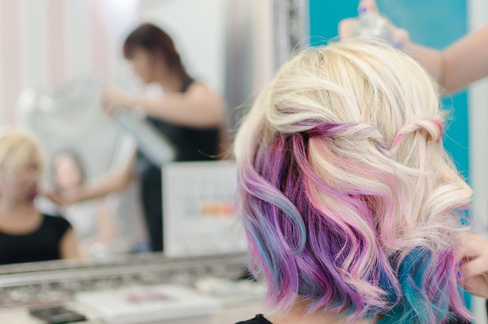 7 Referensi Highlight untuk Rambut Pendek, Pangling sama Hasilnya!