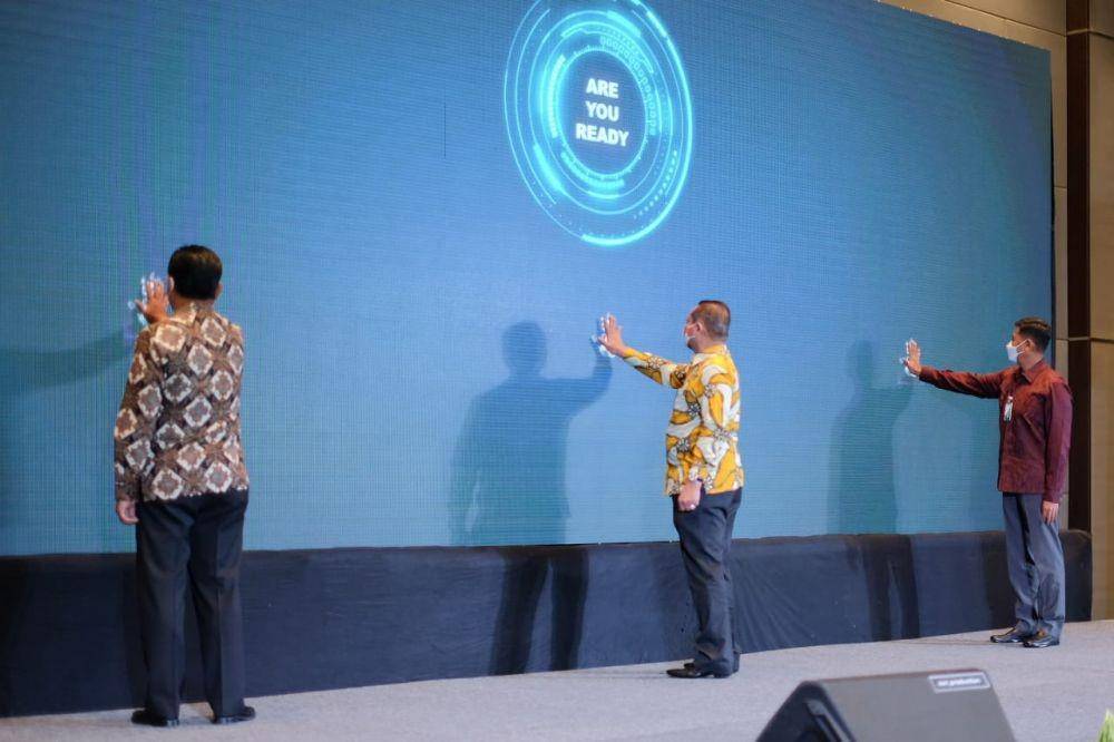 BPJAMSOSTEK dan Bank Mandiri Sinergi mempermudah PMI di Malaysia bayar iuran. (Dok. BPJAMSOSTEK)