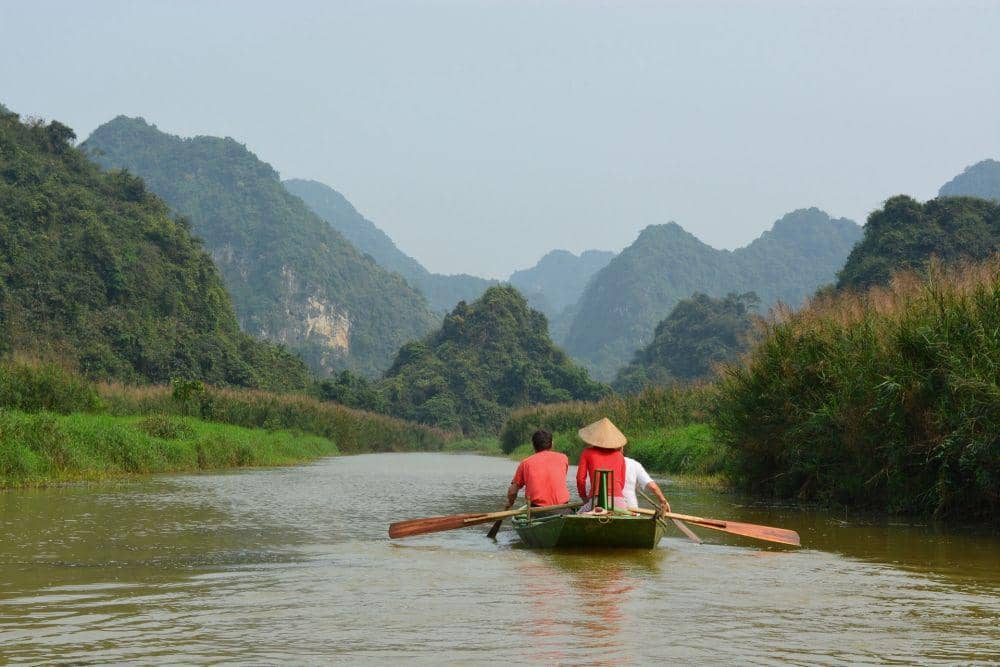 Ilustrasi berlayar di sungai (Pixabay/JacLou DL)