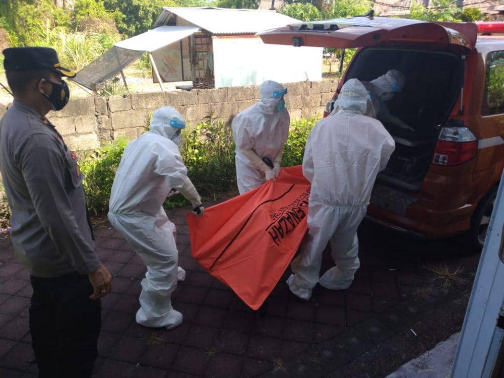 Tubuh Membiru, WNA Asal Amerika Serikat Ditemukan Meninggal di Vila