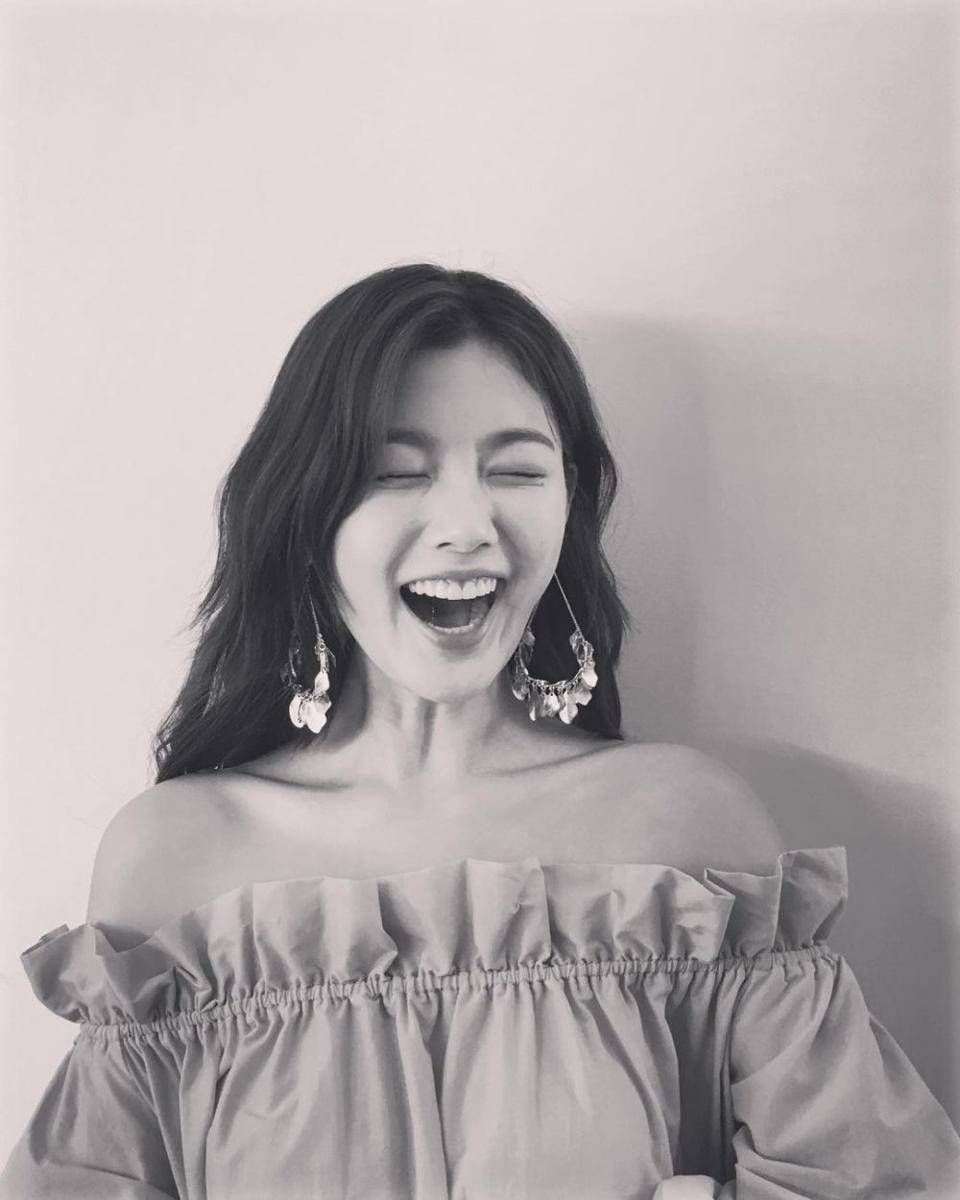 Kim Yoo Jung (instagram.com/you_r_love)