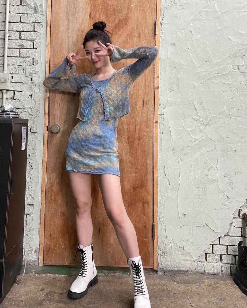 Kim Yoo Jung (instagram.com/you_r_love)