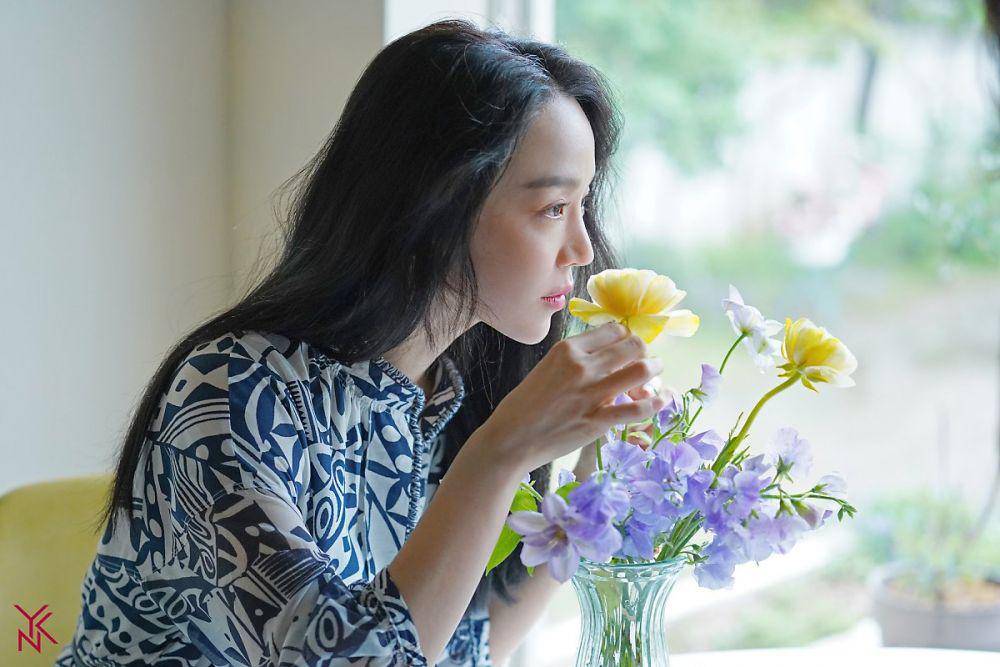 BTS Shin Hye Sun Elle Korea Juni 2021 (m.post.naver.com/ynkent)