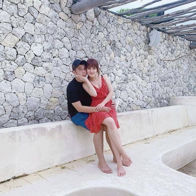 Rosiana Dewi dan Handika Pratama (Instagram.com/rsn.dw)