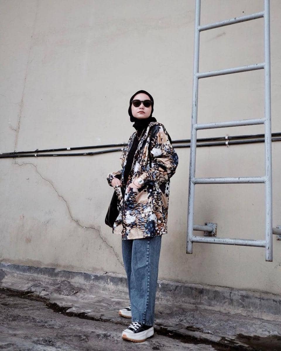 OOTD dengan outer ala Soraya Ulfa (Instagram.com/sorayaulfa15)