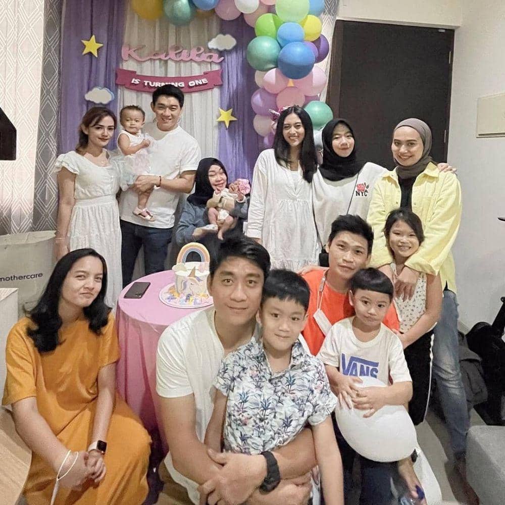 Potret akrab Ifan Seventeen dan putri sambung (Instagram.com/ifanseventeen)