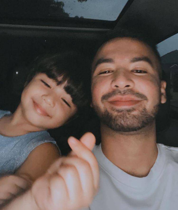 Niko Hassan (Instagram.com/hassanalaydrus)