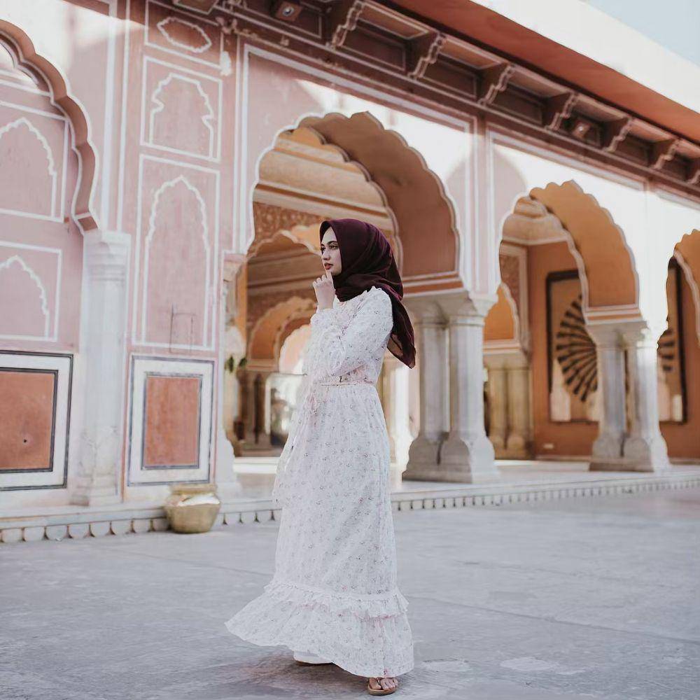Dress ala selebgram Shella Alaztha (instagram.com/shellaalaztha)