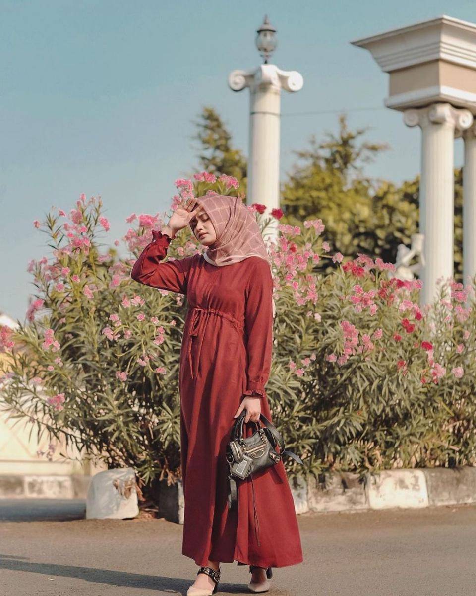 Dress ala selebgram Shella Alaztha (instagram.com/shellaalaztha)