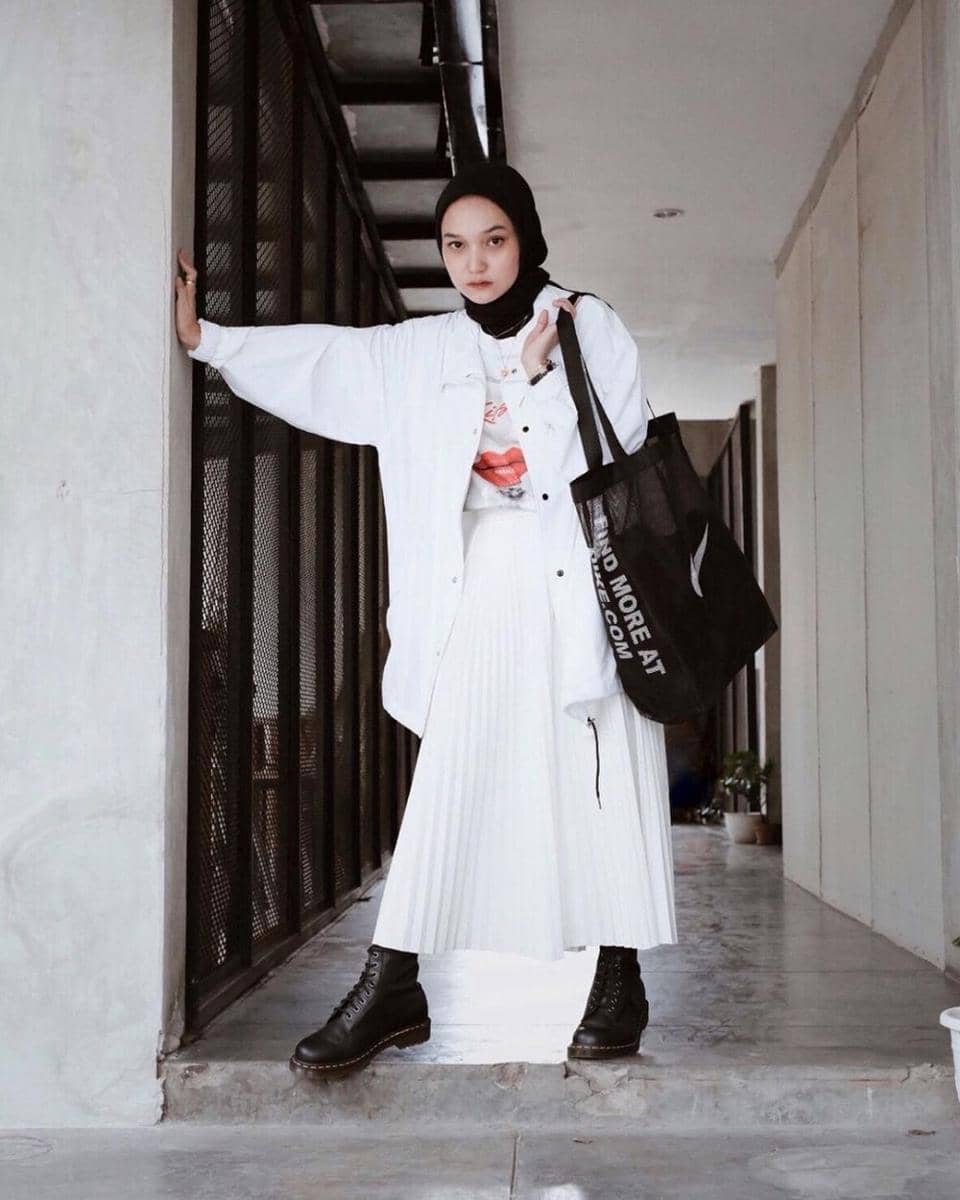 OOTD dengan outer ala Soraya Ulfa (Instagram.com/sorayaulfa15)