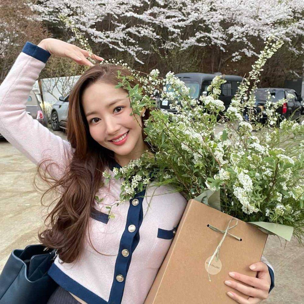 Park Min Young (instagram.com/rachel_mypark)