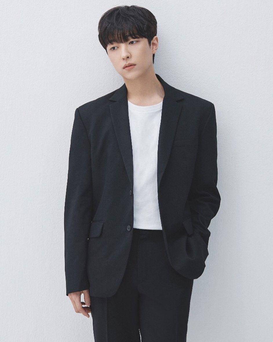 Lee Yoo Jin (instagram.com/youjin0406)