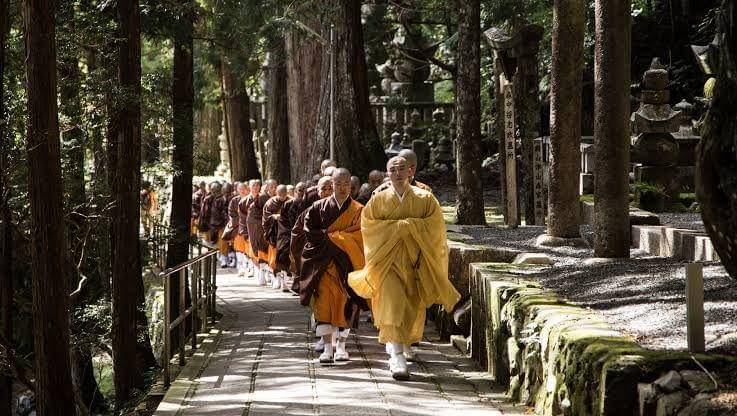 pesona Gunung Koya (japancheapo.com)