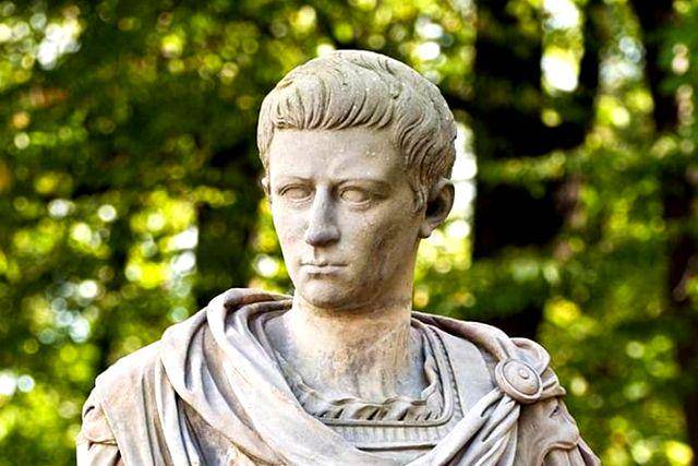 Caligula (thecollector.com)