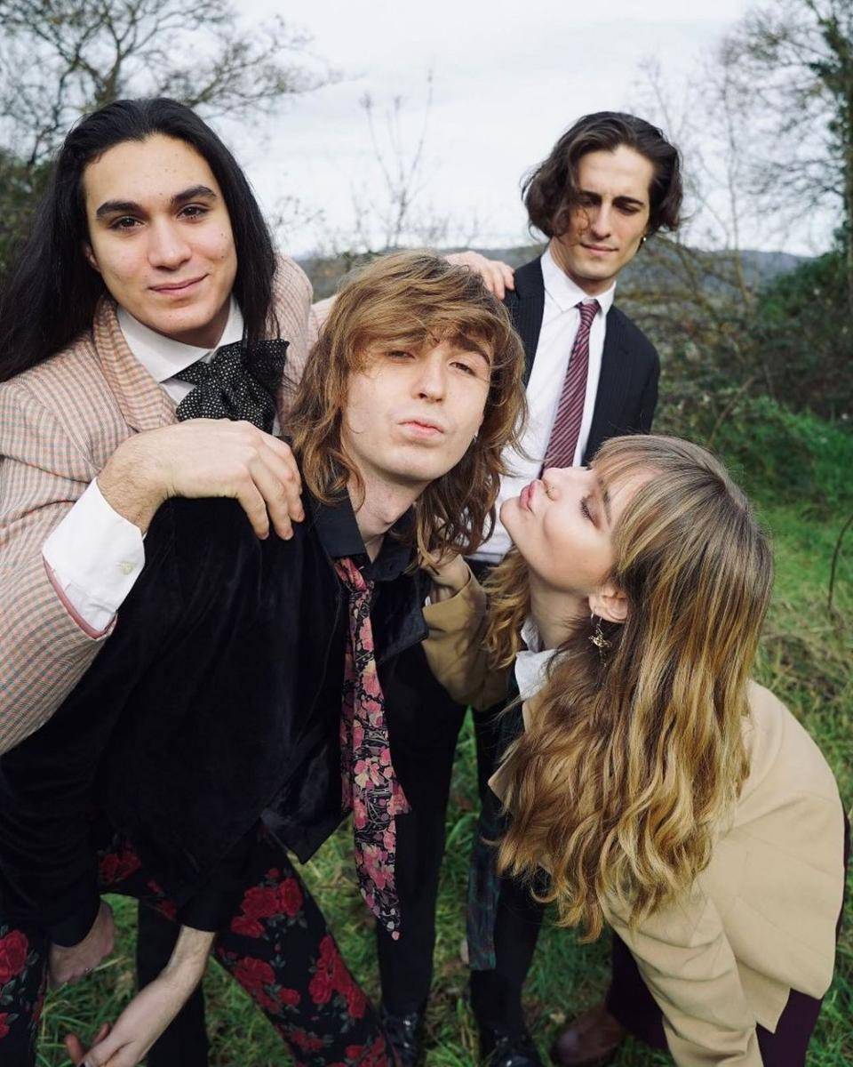Maneskin (instagram.com/maneskinofficial)