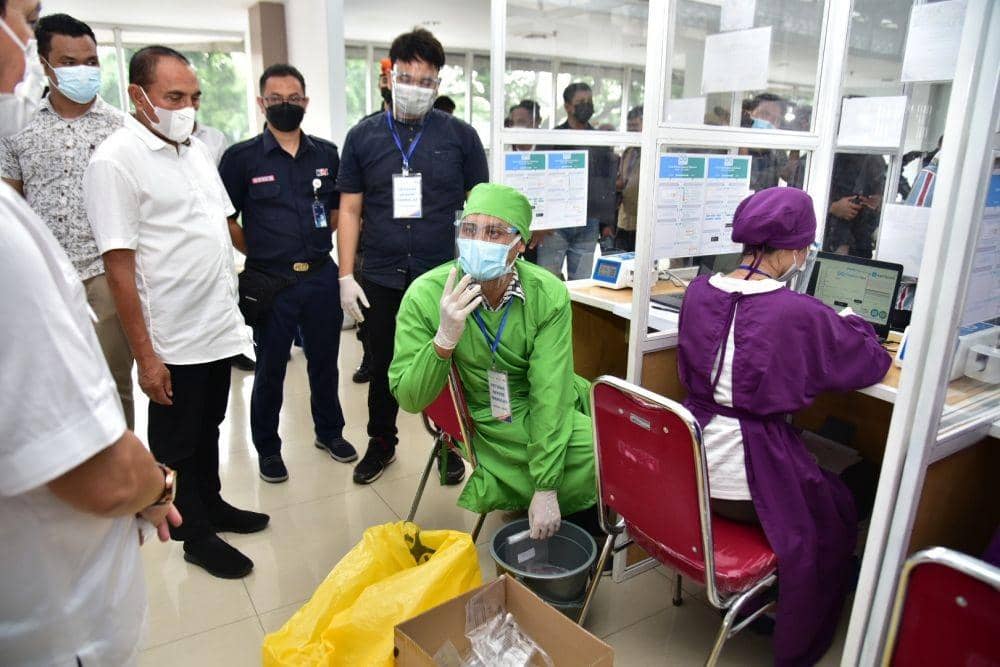 Menteri Perhubungan (Menhub) RI Budi Karya Sumadi      mengunjungi Stasiun Besar Kereta Api Medan, Sabtu (29/5) (IDN Times/Istimewa)
