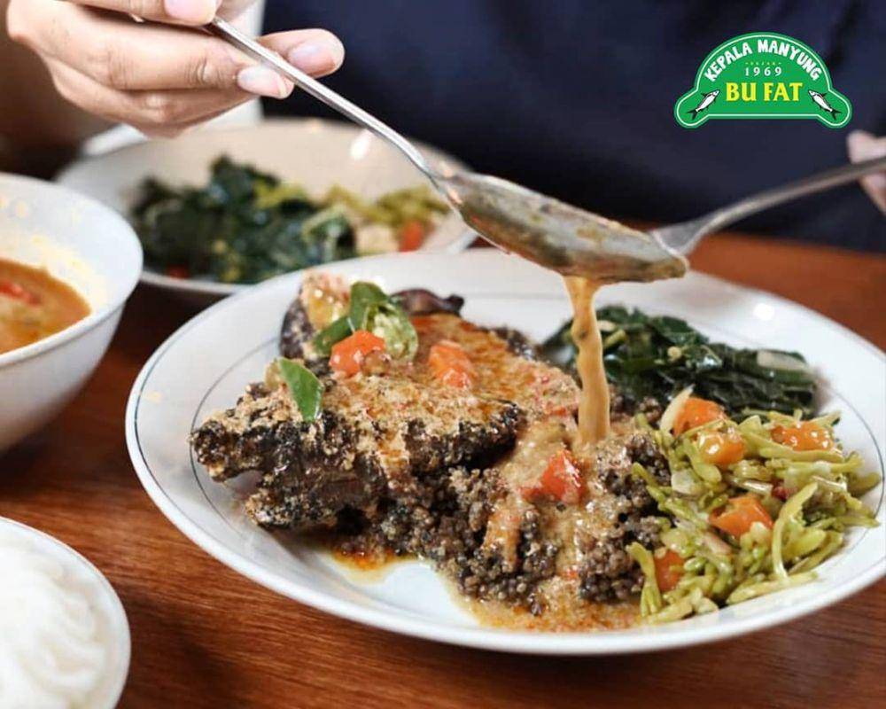 Kepala Manyung Bu Fat (instagram.com/kepalamanyung.bufat)
