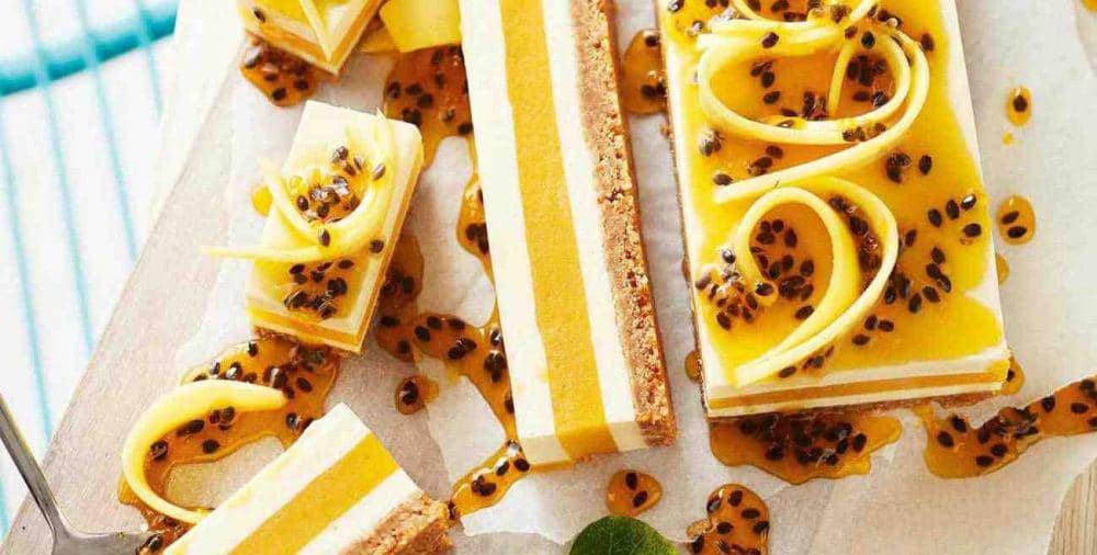 ilustrasi mango and passionfruit cheesecake (www.woolworths.com.au)
