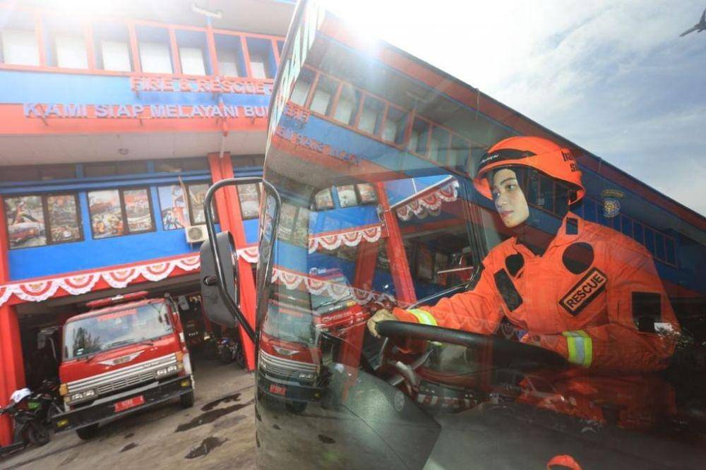 Bintania Purnomo, operator pengemudi mobil Damkar Dinas Kebakaran dan Penanggulangan Bencana Kota Bandung  (dok. istimewa)