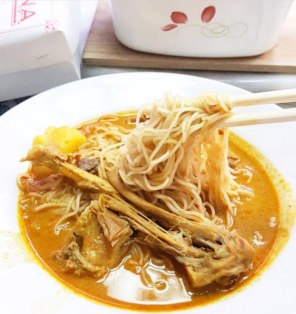 Kari Bihun Tabona (instagram.com/medanlai.sby)