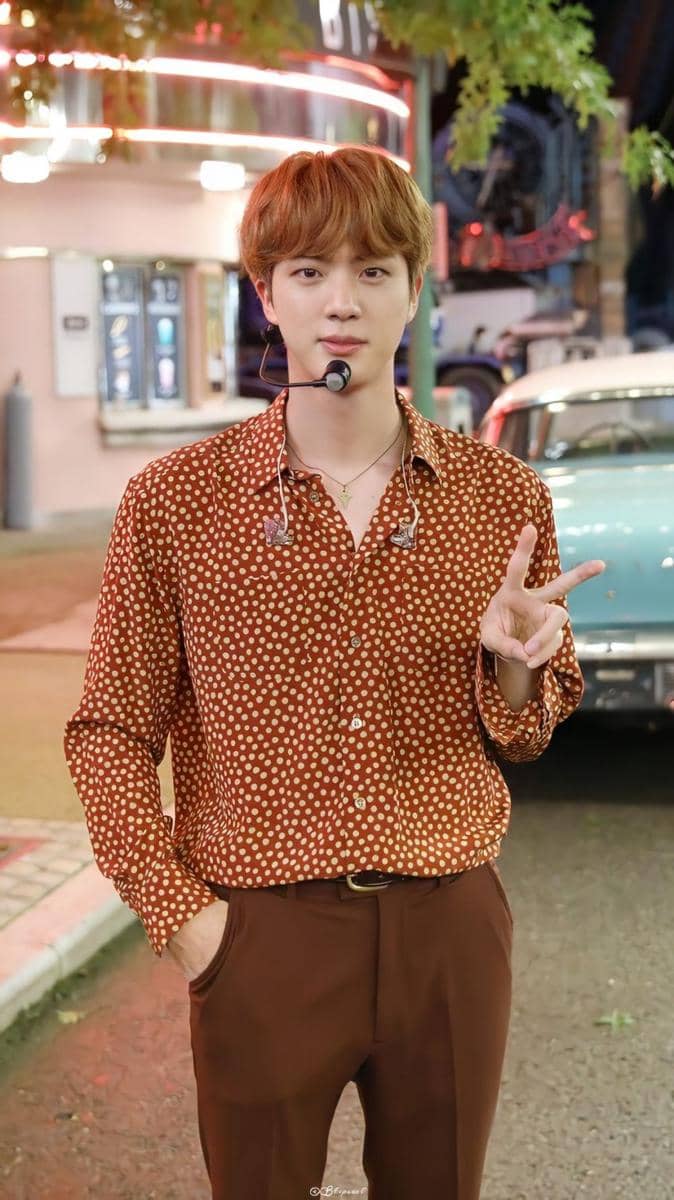 Jin BTS (twitter.com/btspicsl)