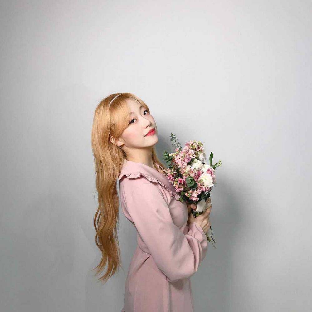 Jeewon CIGNATURE (instagram.com/cignature_j9)