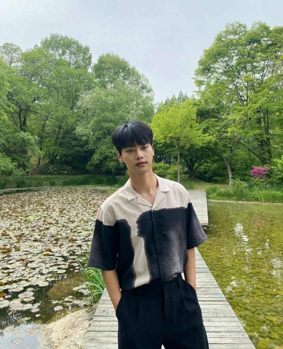 N VIXX (instagram.com/achahakyeon)