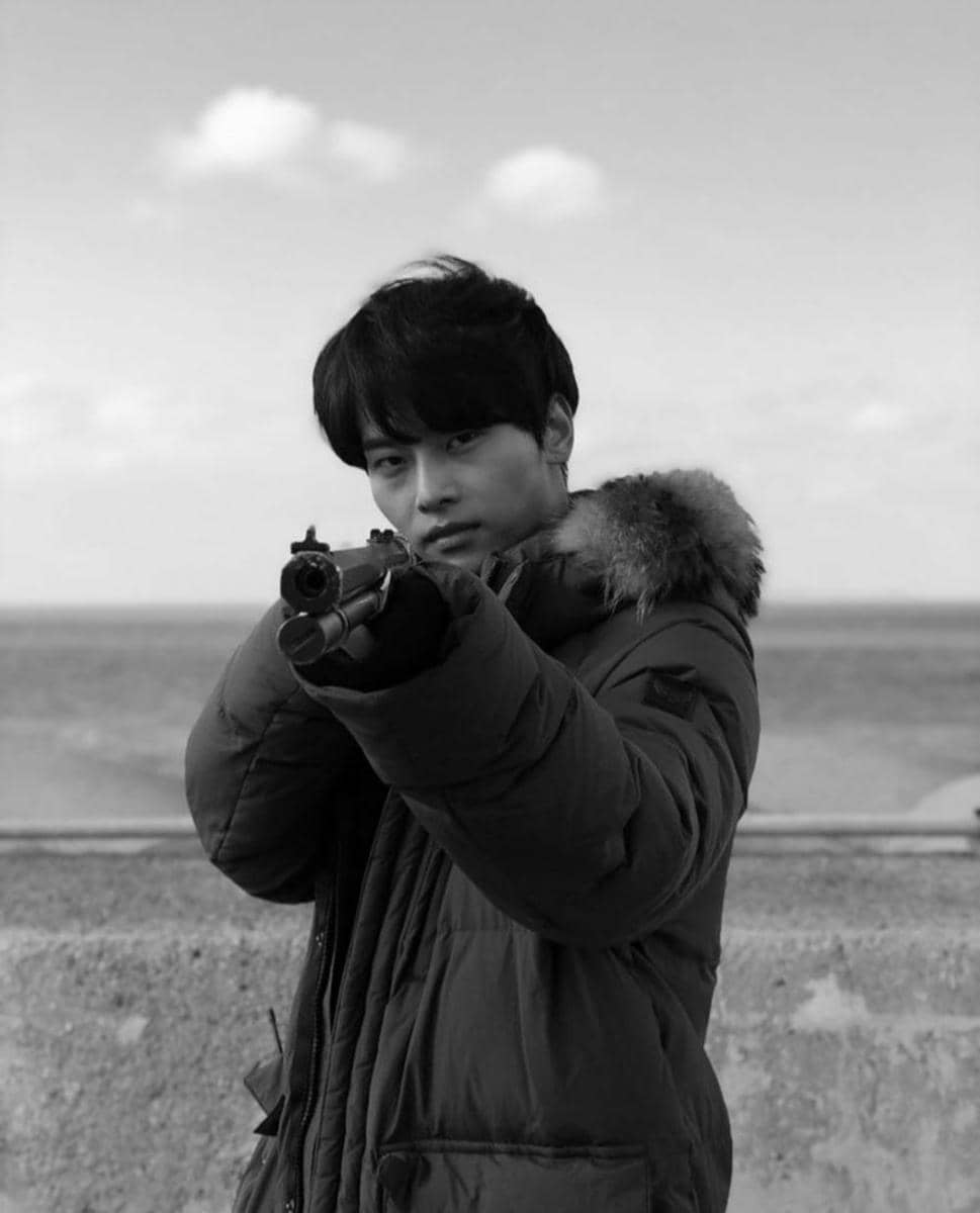 N VIXX (instagram.com/achahakyeon)