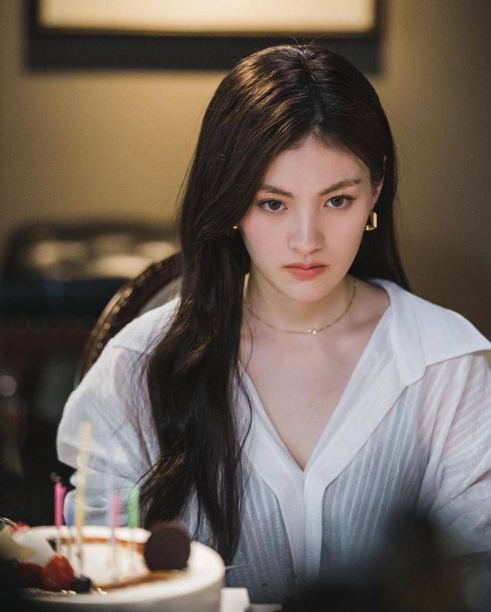 Kim Yong Ji 'Tale of the Nine Tailed' (instagram.com/demi_kimee)